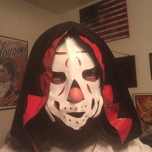 Meet your Posher, Justin